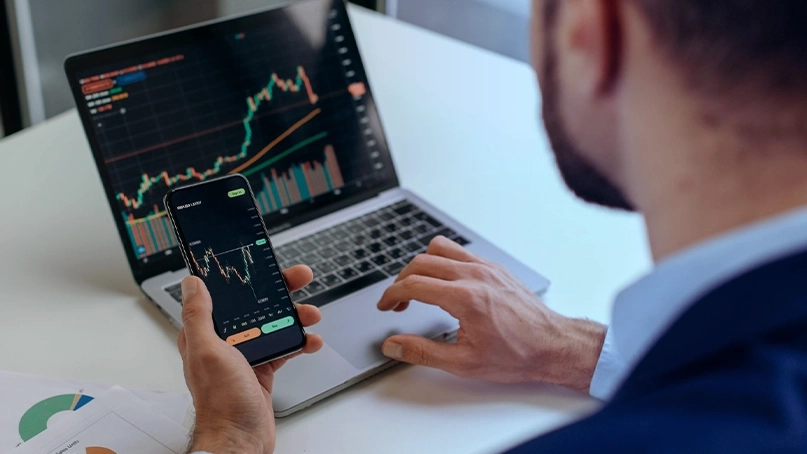 Korva Tulin KI-Handelsdashboard